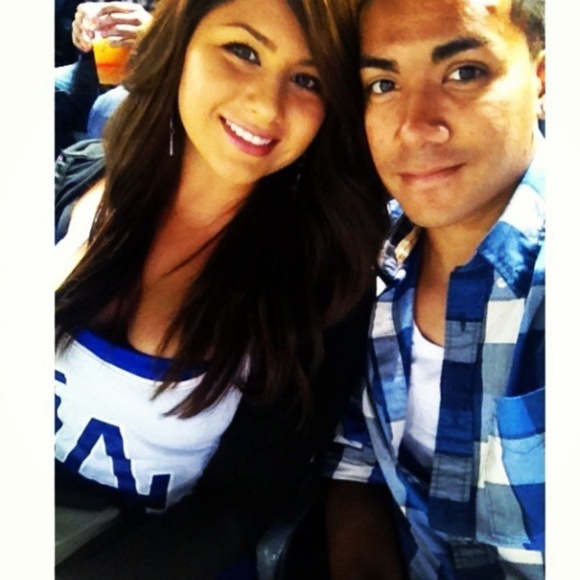 Meet your Posher, Lisette and Josh - Picture 4 of 8